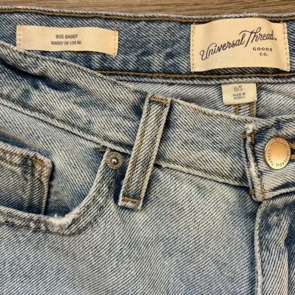 Universal Threads 90s Baggy Denim Jeans Faded Blue Women's 6 Short - Picture 5 of 10